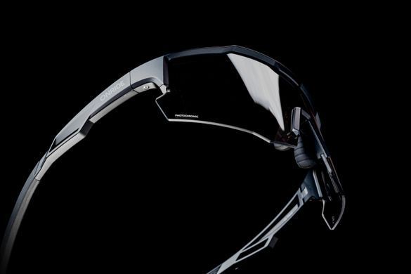 Очки ONRIDE CL Trend з лінзою Photochromic кат 0-3 (84-18%), оправа TR90 чорна